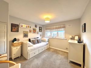 Photo 18- click for photo gallery